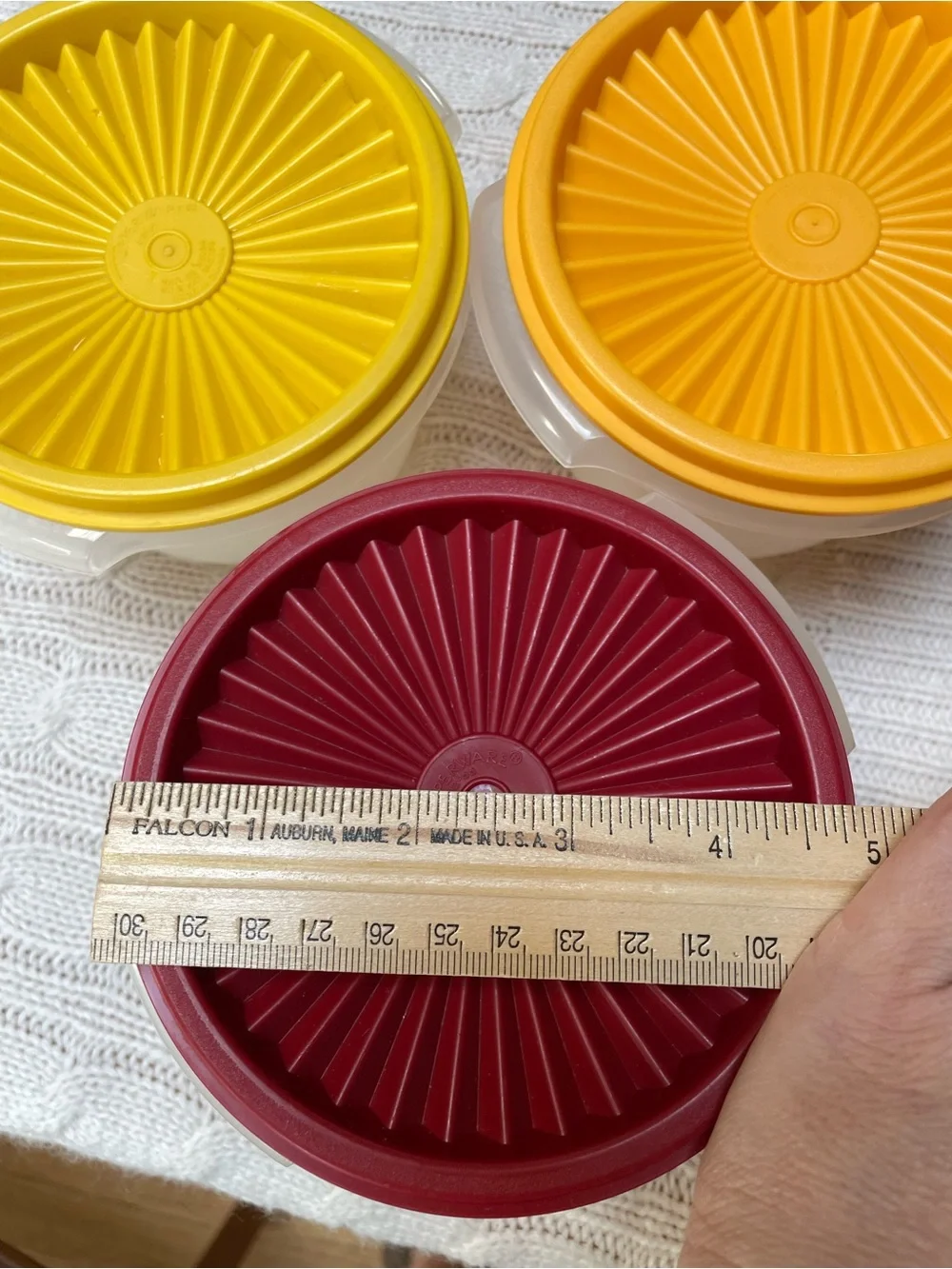 Tupperware vtg servalier